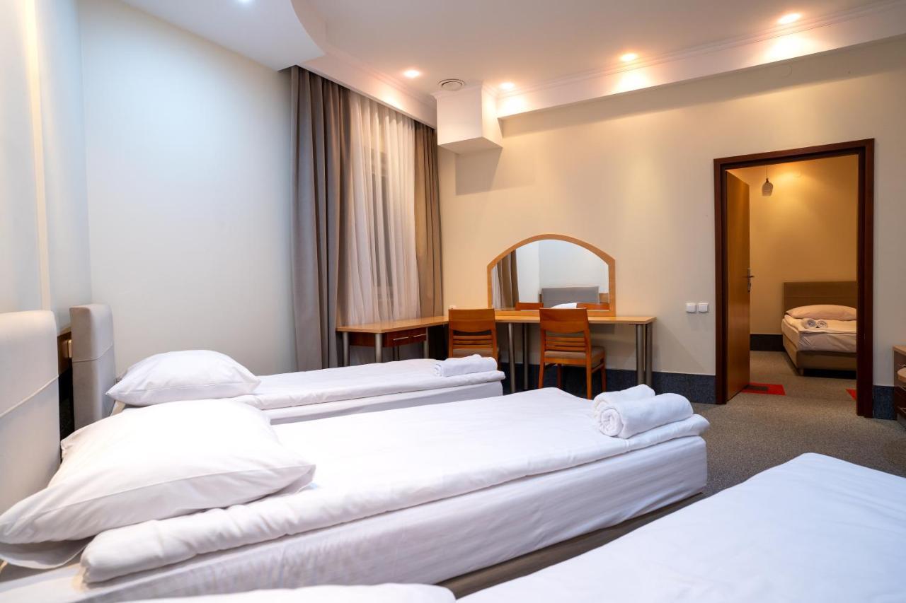 Hotel Lord Gorlice Eksteriør bilde